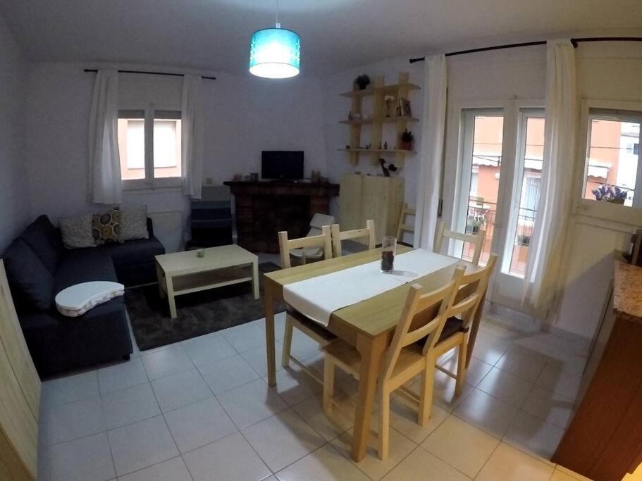 Cool Breeze Apartment Maçanet de Cabrenys Eksteriør bilde
